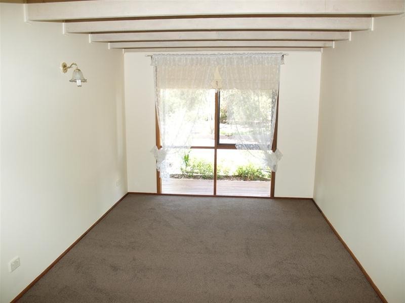 5 Glenny Lane, Numurkah VIC 3636