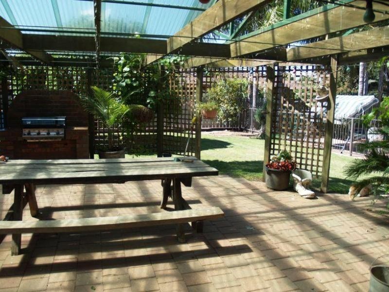 2 Holmes Court, Numurkah VIC 3636