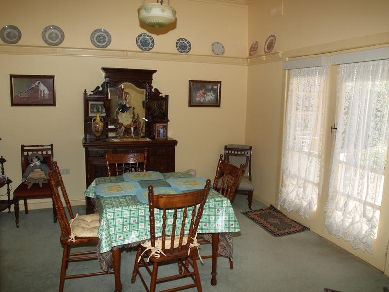 10 Railway Place, Numurkah VIC 3636