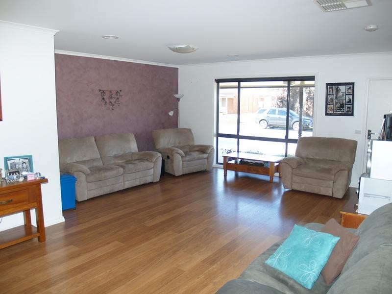 8 Birch Court, Numurkah VIC 3636