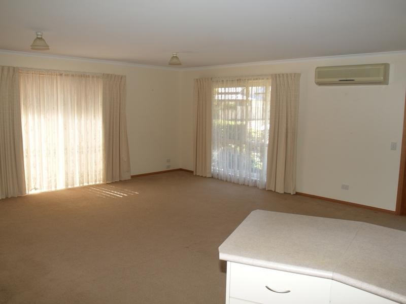 1 86 Quinn Street, Numurkah VIC 3636