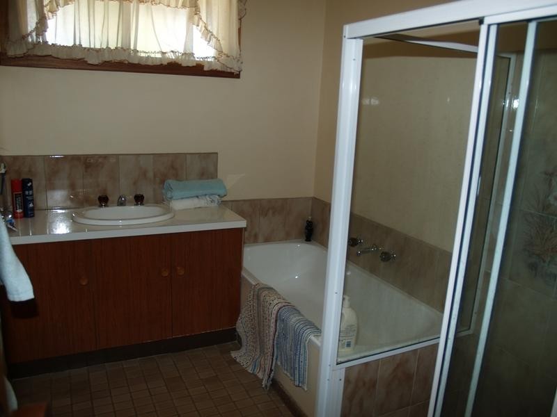 23 Dolphin Street, Numurkah VIC 3636