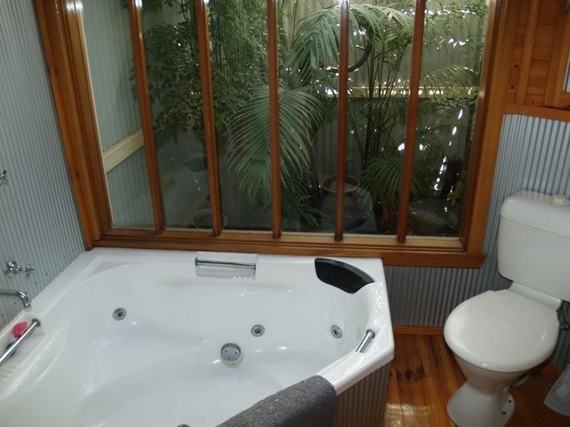 28 Trengrove Street, Numurkah VIC 3636
