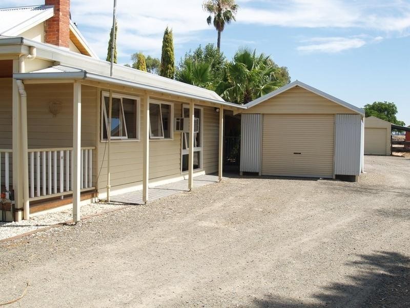 28 Trengrove Street, Numurkah VIC 3636