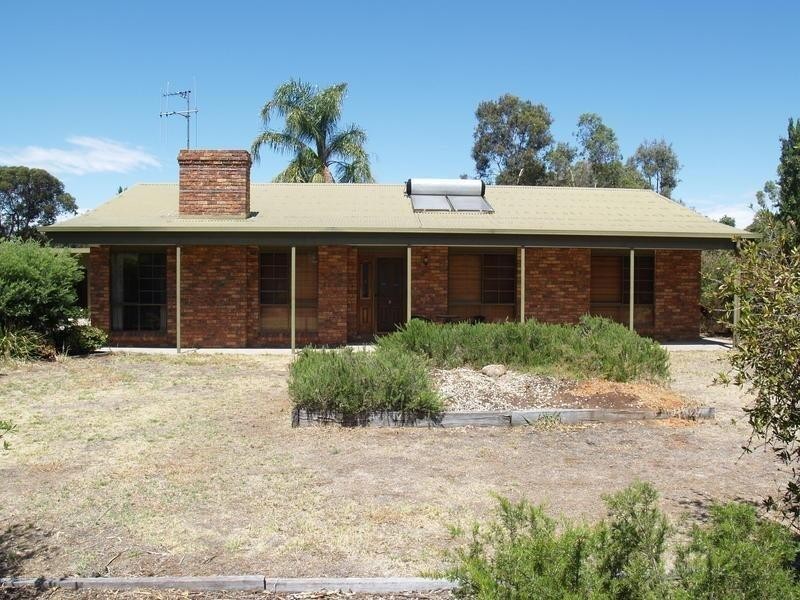 17 Kaarimba Road, Wunghnu VIC 3635