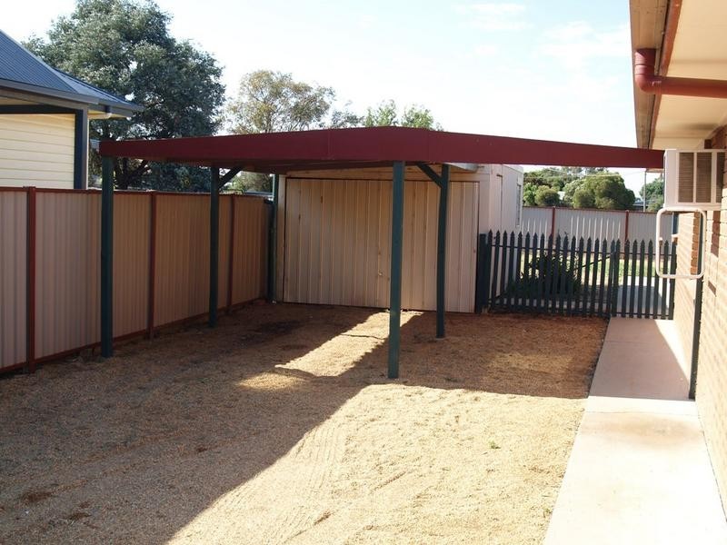 35 Mackenzie Street, Numurkah VIC 3636