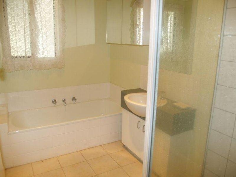 4 Bitcon Place, Numurkah VIC 3636