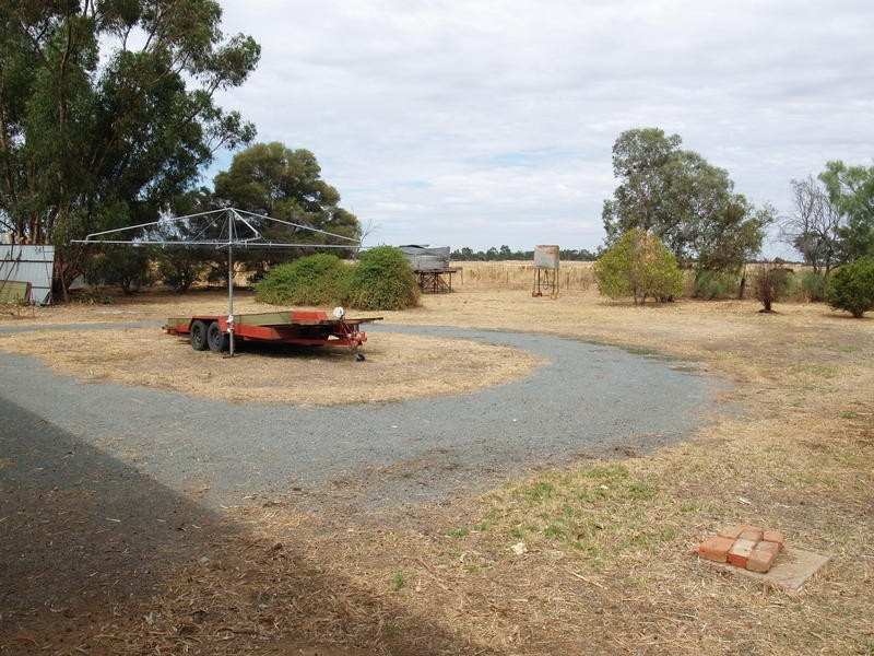 79 Waaia/Bearii Road, Waaia VIC 3637