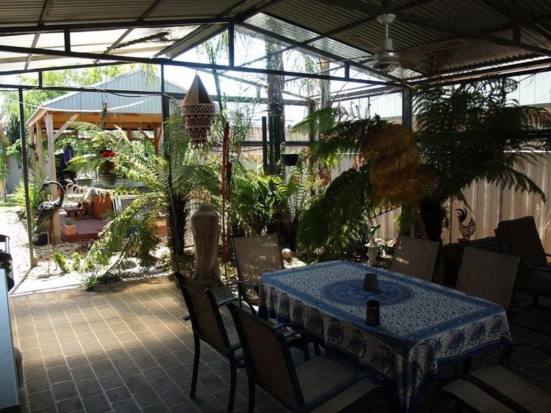 42 Wattle Drive, Numurkah VIC 3636