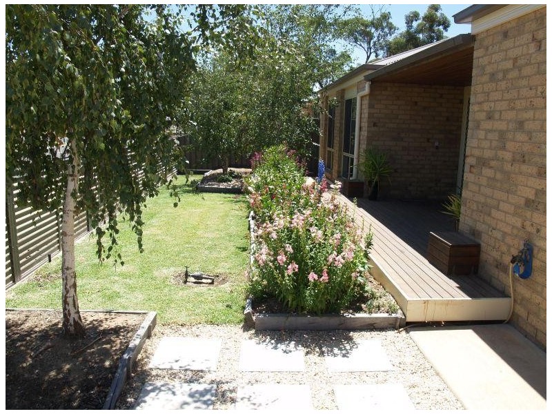 3 Moss Street, Numurkah VIC 3636