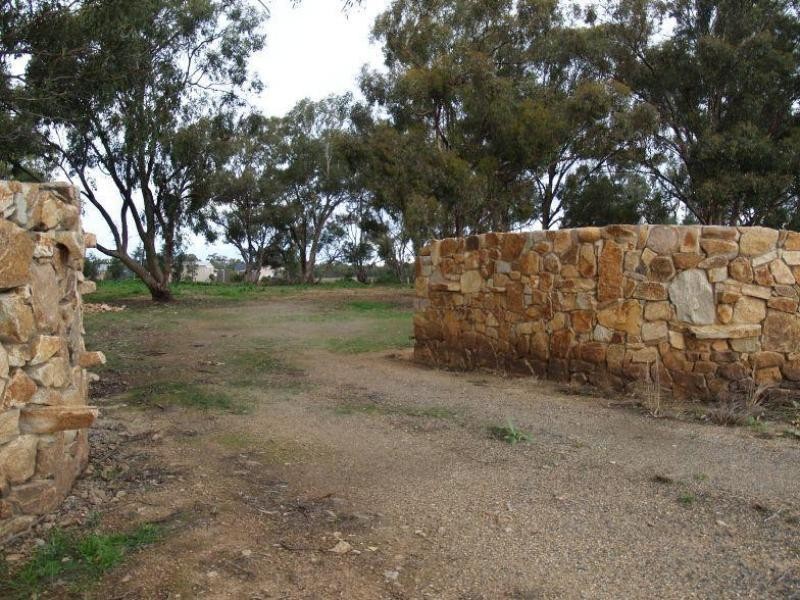38 Kinnairds Road, Numurkah VIC 3636