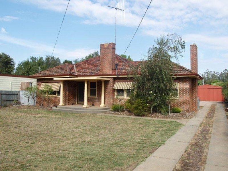 32 Elizabeth Street, Nathalia VIC 3638
