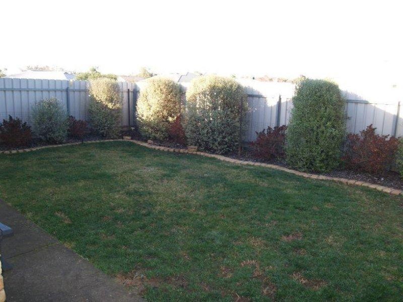 25 Russell Street, Numurkah VIC 3636