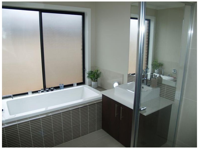 60 Wattle Drive, Numurkah VIC 3636