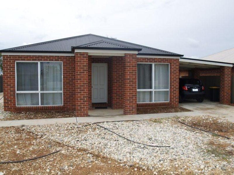 1/20 Exhibition Street, Numurkah VIC 3636