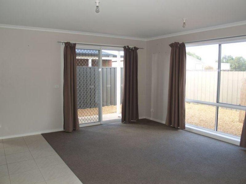 1/20 Exhibition Street, Numurkah VIC 3636
