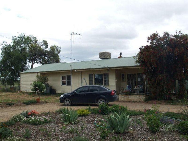 1557 Singapore Road, Naring VIC 3636