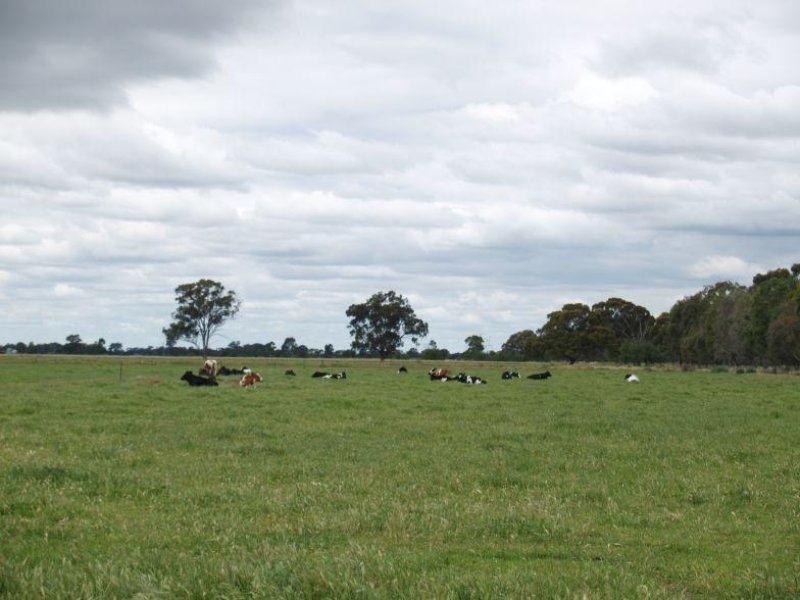 1557 Singapore Road, Naring VIC 3636