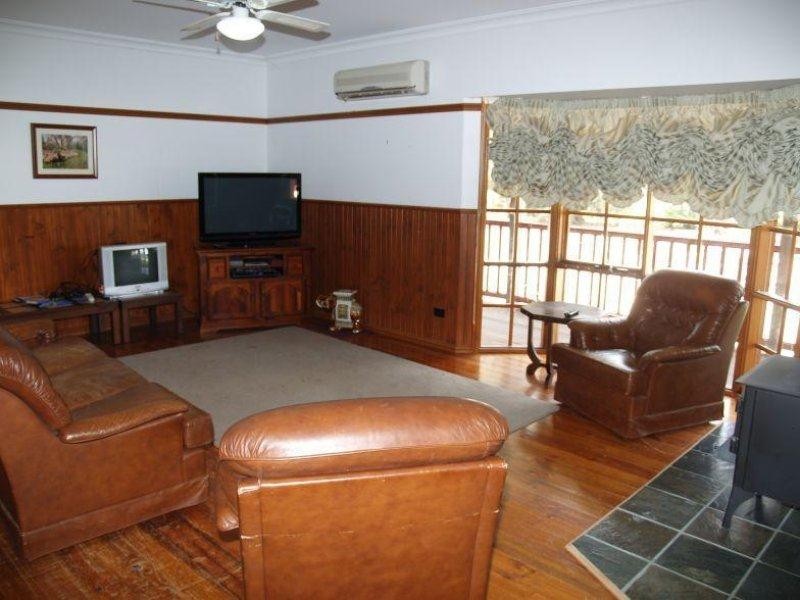 17 Irrigation Road, Numurkah VIC 3636