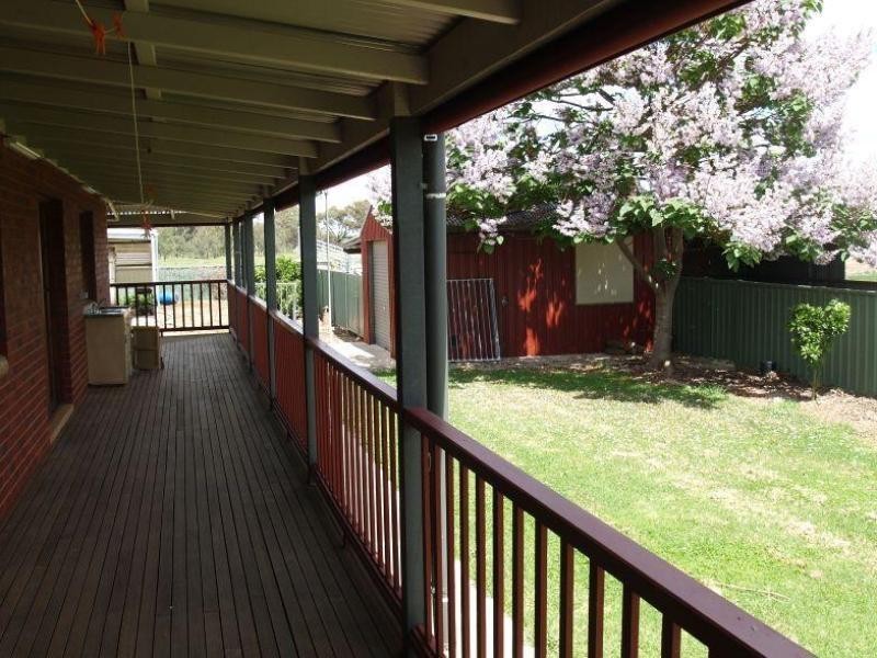 17 Irrigation Road, Numurkah VIC 3636