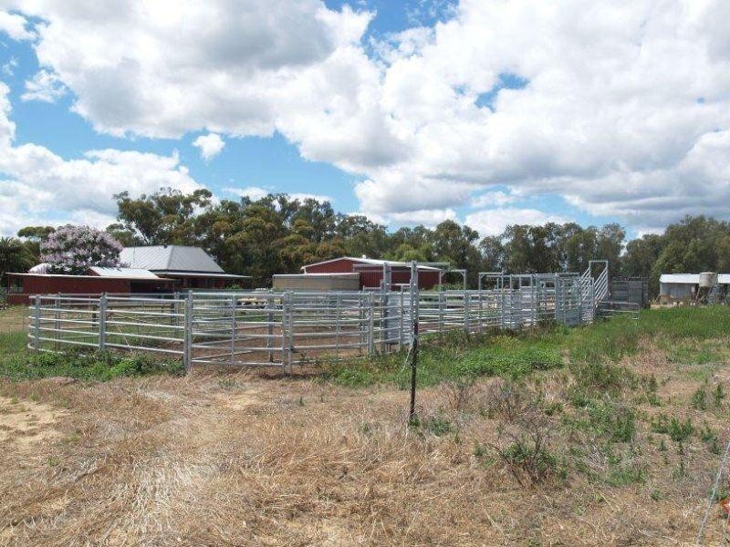 17 Irrigation Road, Numurkah VIC 3636