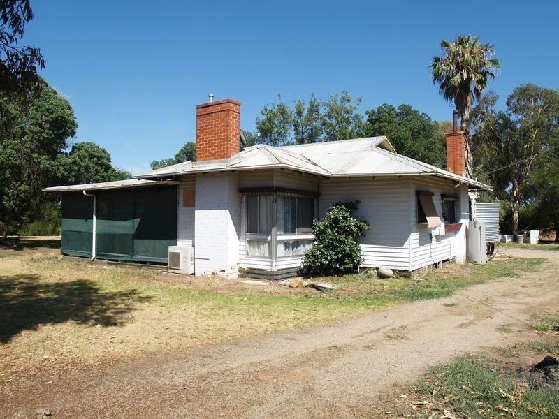 6 Chapmans Lane, Katunga VIC 3640