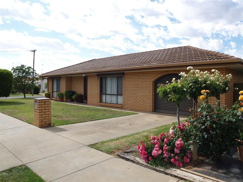 13 Saxton Street, Numurkah VIC 3636