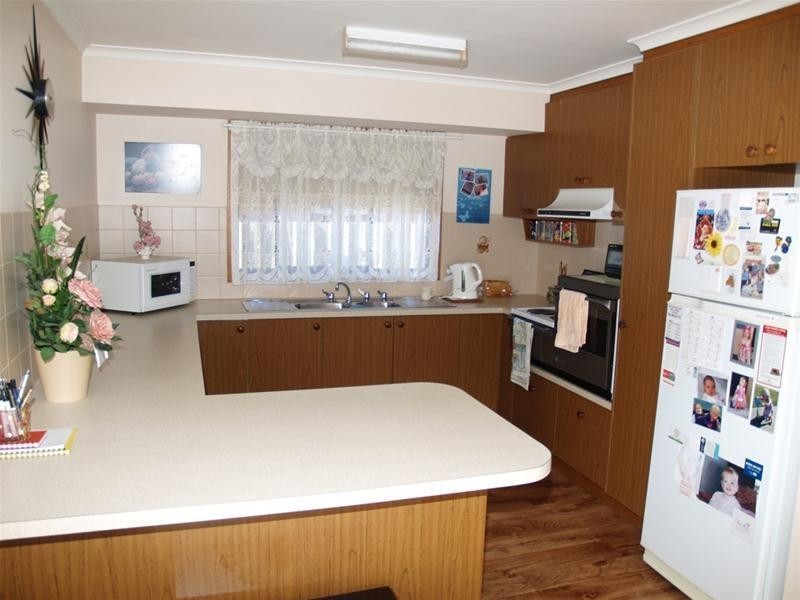 13 Saxton Street, Numurkah VIC 3636