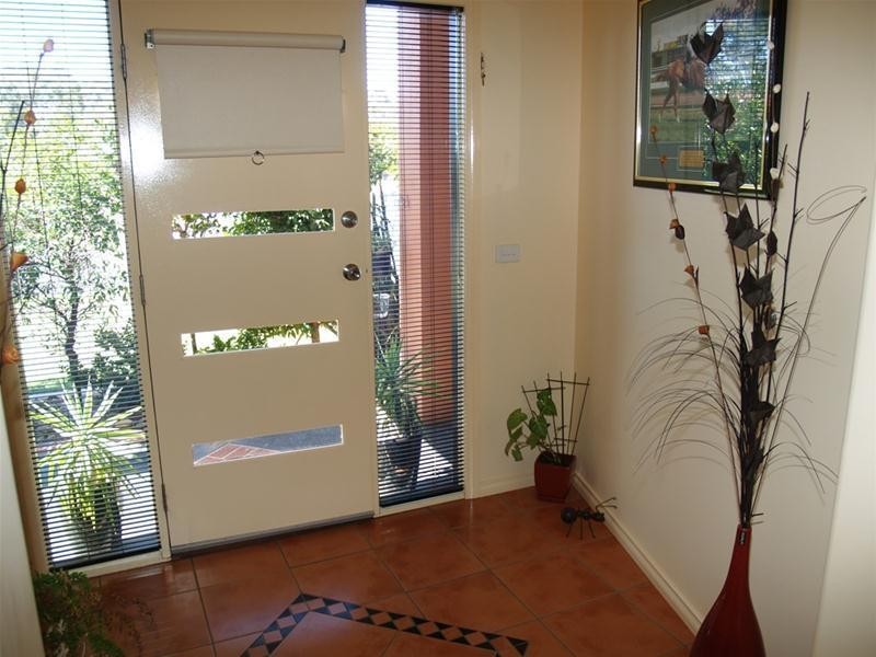 18 Reynolds Drive, Numurkah VIC 3636