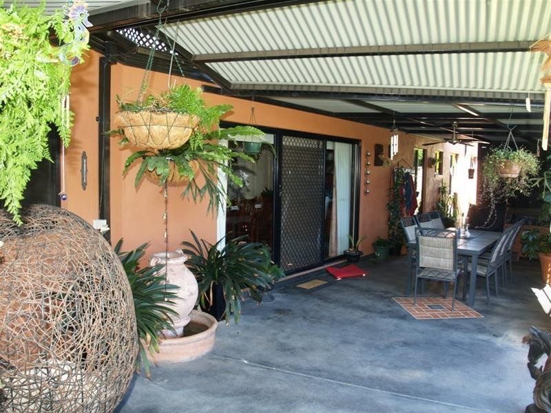 18 Reynolds Drive, Numurkah VIC 3636