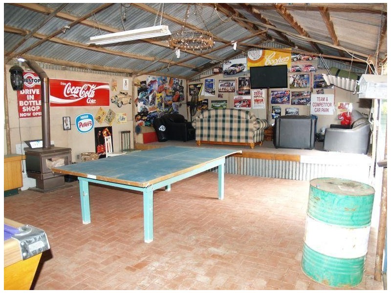 76 Butts Road, Numurkah VIC 3636