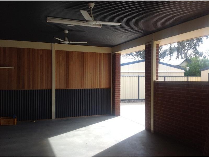 6 Lease Street, Katunga VIC 3640