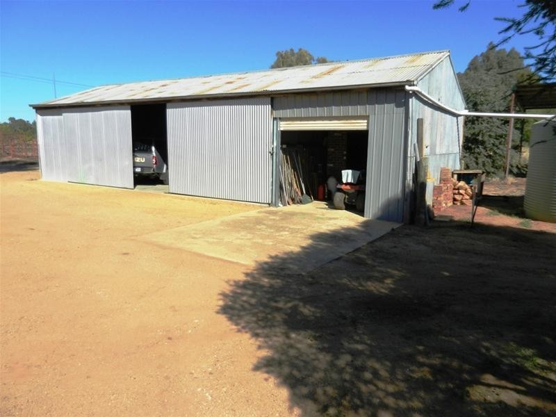 634 Naring Hall Road, Numurkah VIC 3636