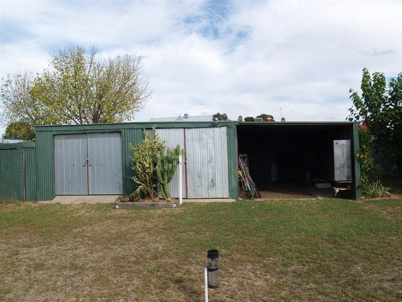 13 Dolphin Street, Numurkah VIC 3636