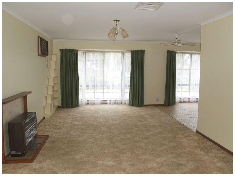 19 Rowe Street, Numurkah VIC 3636