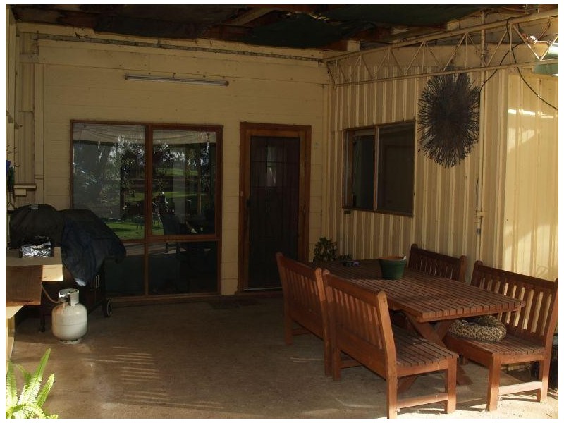 1096 Shinnicks Road, Katunga VIC 3640