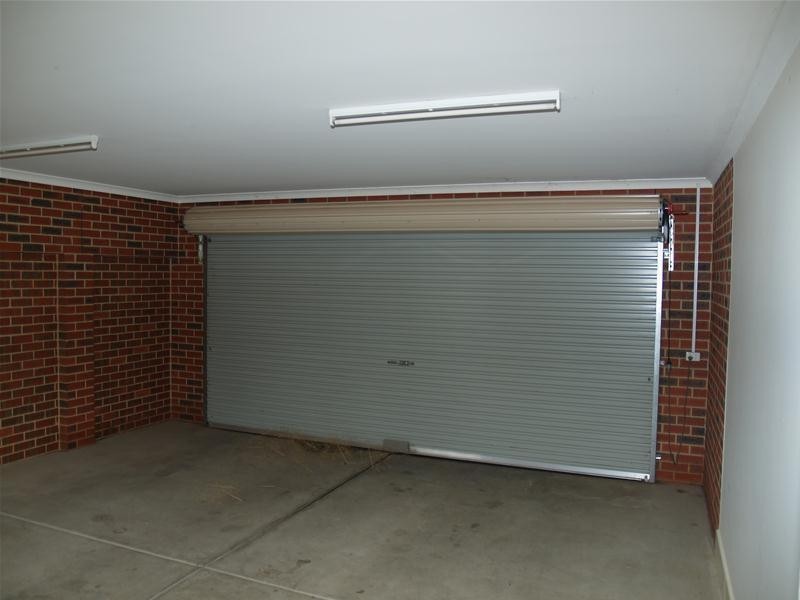 2/2 Meiklejohn Street, Numurkah VIC 3636