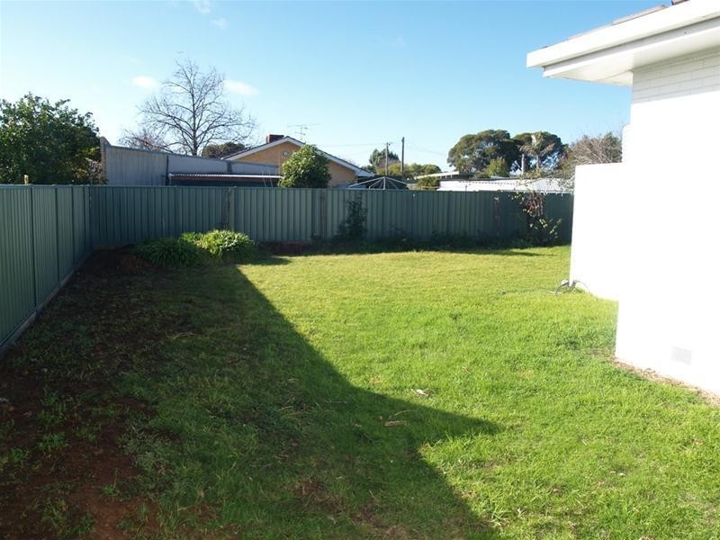 6 Harbison Avenue, Numurkah VIC 3636