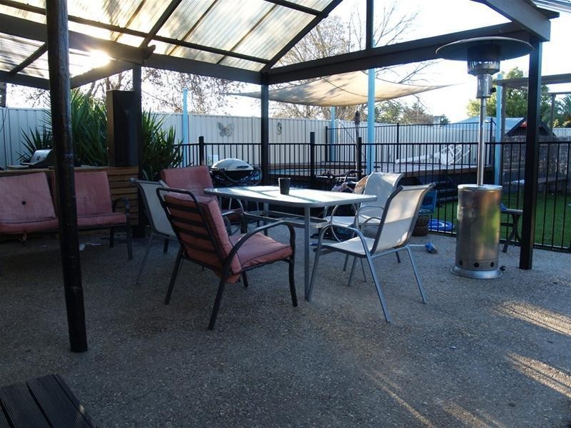 19 McCarthy Avenue, Numurkah VIC 3636