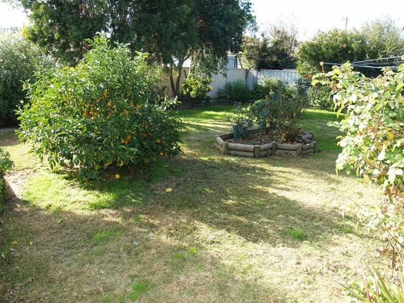 8 Pelling Street, Nathalia VIC 3638