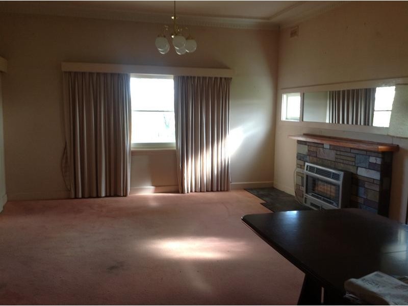 1 Beek Street, Katamatite VIC 3649