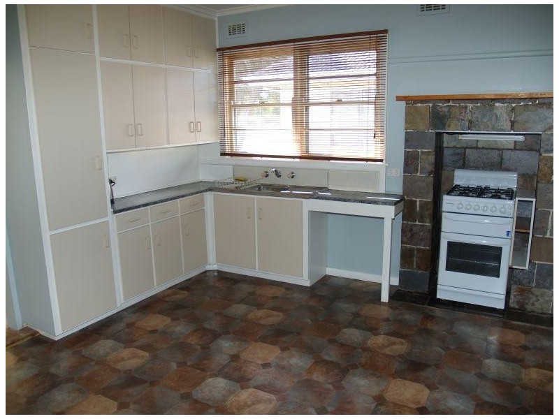 25 Pinnuck Street, Numurkah VIC 3636