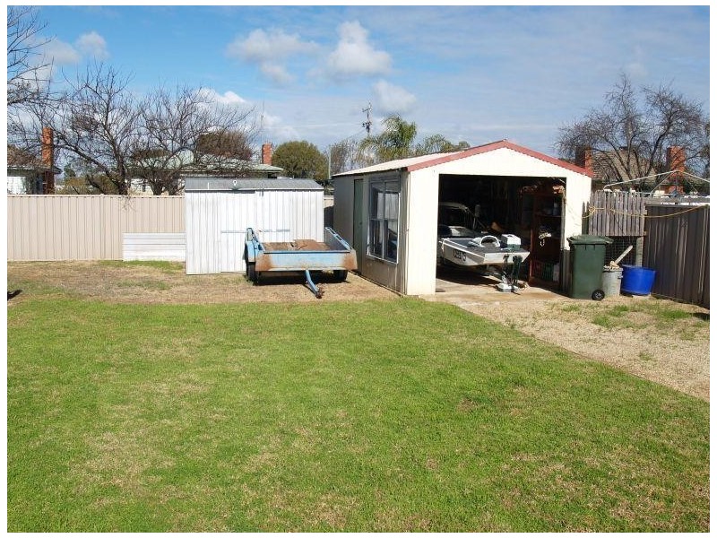 25 Pinnuck Street, Numurkah VIC 3636