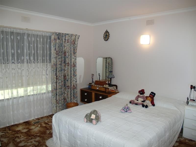 14 Queen Street, Numurkah VIC 3636