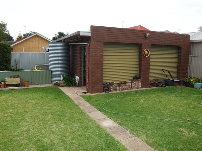 14 Queen Street, Numurkah VIC 3636