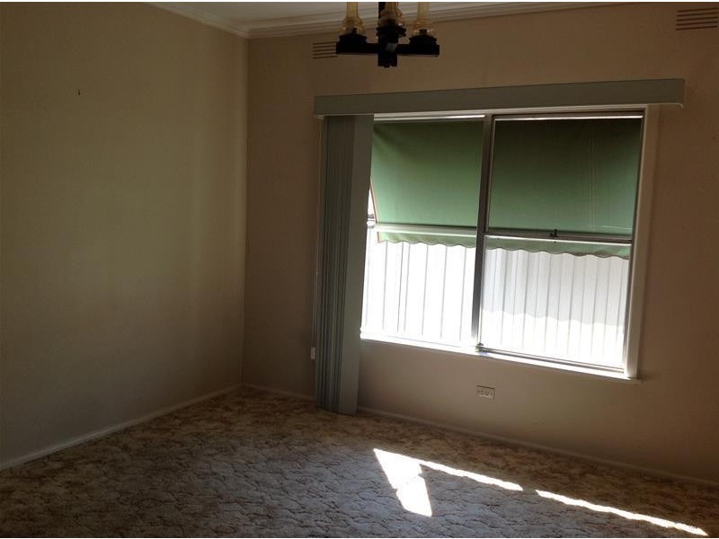 18 Moss Street, Numurkah VIC 3636