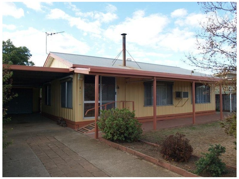 6 Swallow Street, Numurkah VIC 3636