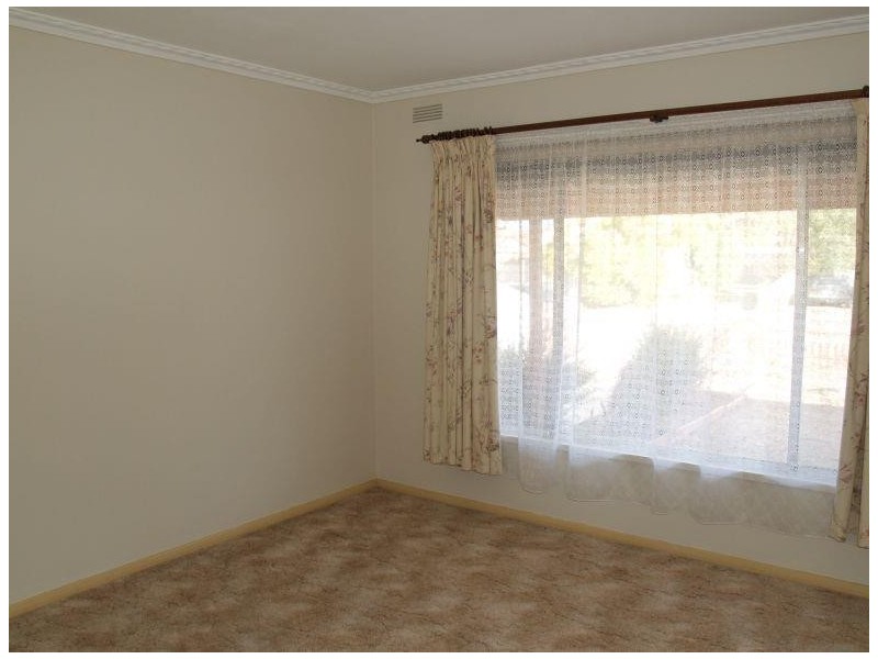 6 Swallow Street, Numurkah VIC 3636