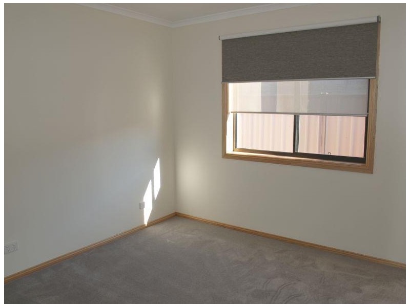 2/1 Swallow Street, Numurkah VIC 3636