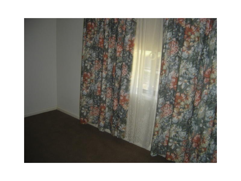 8 Rowe Street, Katunga VIC 3640